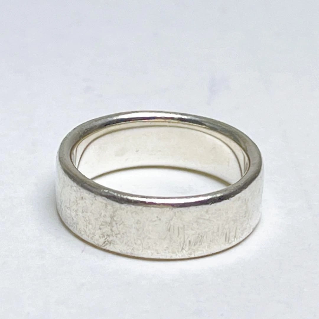TIFFANY 2P DIAMOND RING 925 SILVER: Tiffany 2P Diamond Ring 925 Silver Brand: Tiffany & Co. Type/Style: Ring Material: SV925, Color: Silver Size: US 6.25 Accessories: None Accessories Notice: When purchasing pre-owned goods, please