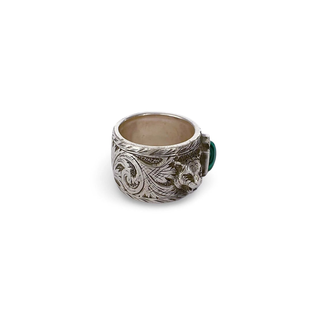 GUCCI SILVER 925 MALACHITE TIGER HEAD RING: Gucci Silver 925 Malachite Tiger Head Ring Brand: Gucci Type/Style: Ring Material: Silver 925, Main Stone/Creation Malachite Color: Silver Size: US 7.5 Accessories: None Accessories Notice