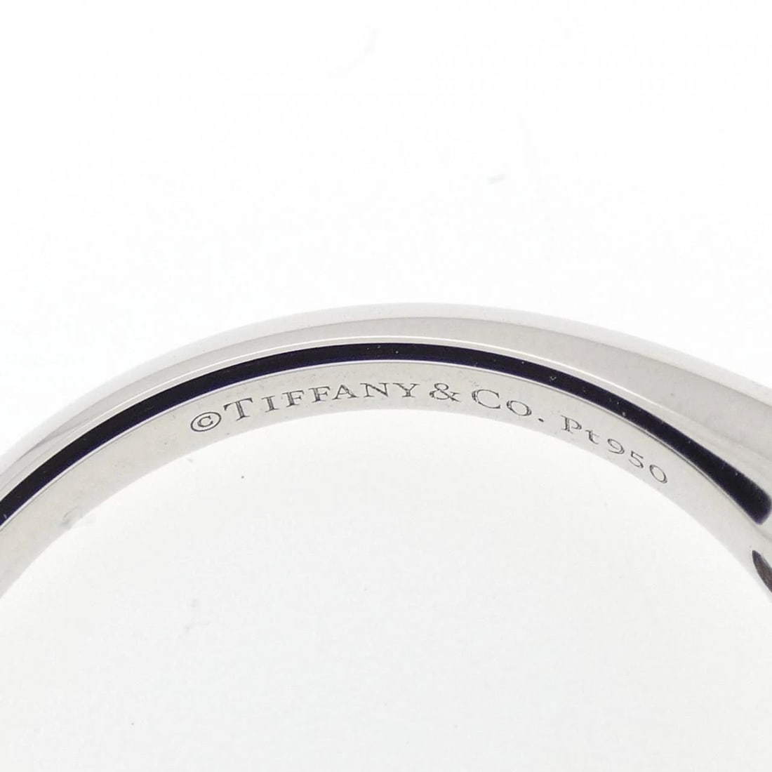 TIFFANY CLASSIC SOLITAIRE RING PLATINUM 950 - 3
