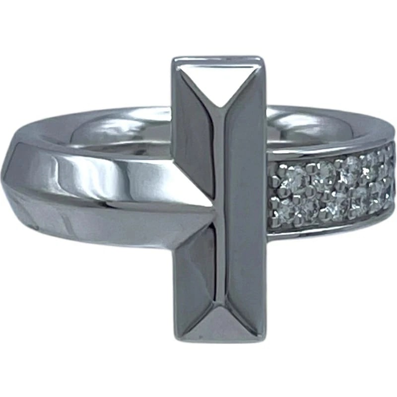 TIFFANY RING WHITE GOLD AU750: Tiffany Ring White Gold Au750 Brand: Tiffany & Co. Type/Style: Ring Material: K18WG, Color: WG Size: US 6 Accessories: None Accessories Notice: When purchasing pre-owned goods, please refer to the