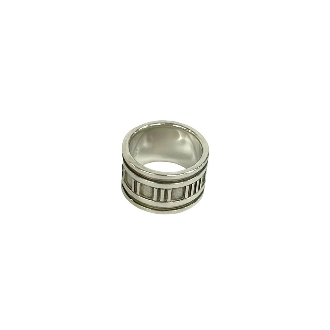 TIFFANY ATLAS WIDE RING SILVER: Tiffany Atlas Wide Ring Silver Brand: Tiffany & Co. Type/Style: Ring Material: Sterling Silver (925), Color: Silver Size: US 4.5 Accessories: None Accessories Notice: When purchasing pre-o