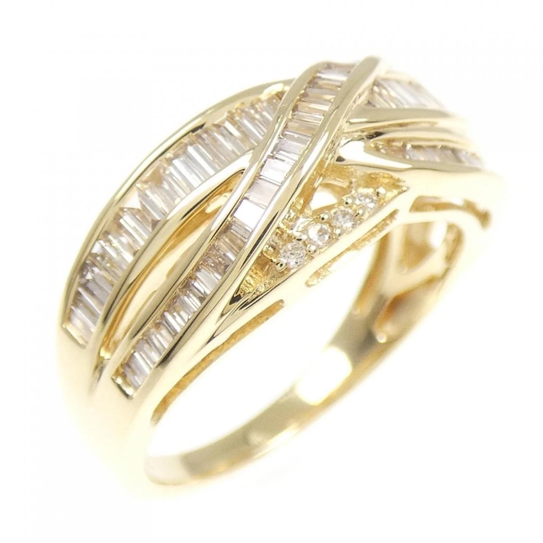 K18YG DIAMOND RING: K18YG Diamond Ring Brand: Unbranded Type/Style: Diamond Ring Material: 18K Yellow Gold, Color: Yellow Gold Size: US 6 1/2 Accessories: None Accessories Notice: When purchasing pre-owned goods, please