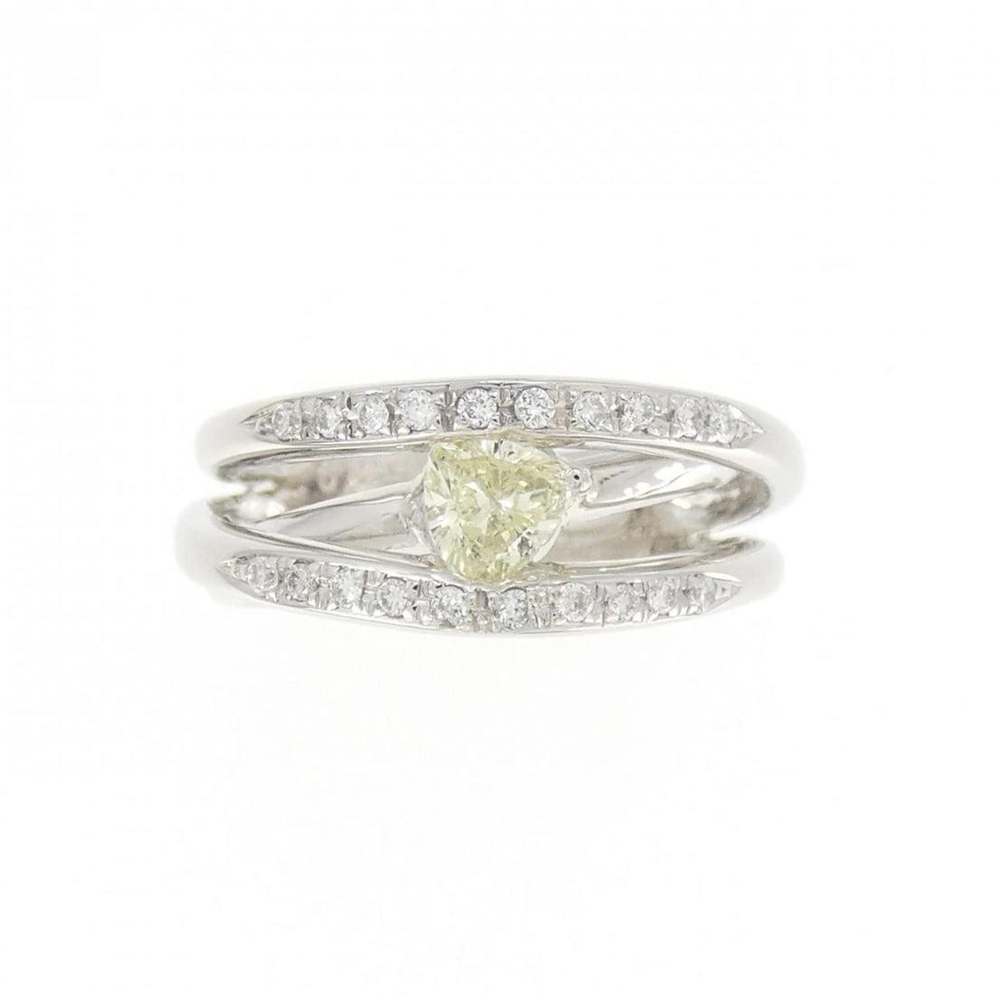 PT DIAMOND RING: PT Diamond Ring Brand: Unbranded Type/Style: Diamond Ring Material: PT, Color: Silver Size: US 6 Accessories: None Accessories Notice: When purchasing pre-owned goods, please refer to the photos of