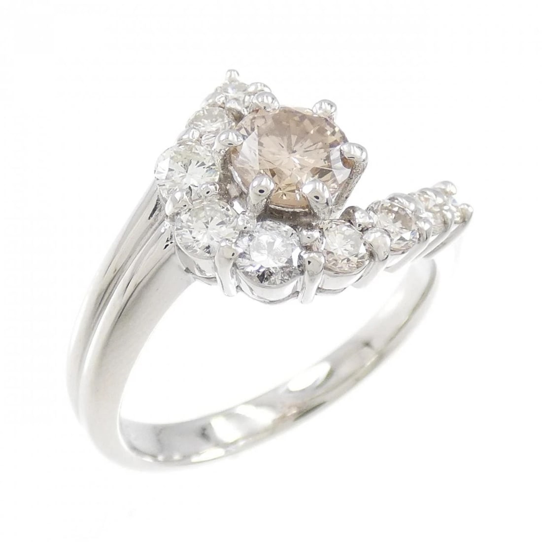 PT DIAMOND RING: PT Diamond Ring Brand: Unbranded Type/Style: Diamond Ring Material: Platinum, Main Stone/Creation Natural Color: Silver Size: US 6 1/2 Accessories: None Accessories Notice: When purchasing pre-owned