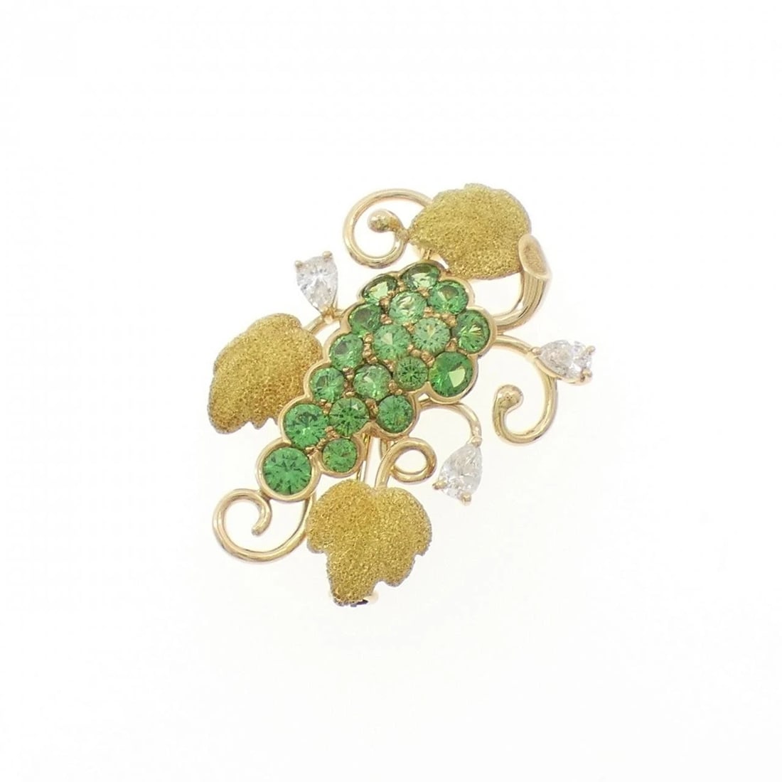 K18YG GARNET BROOCH: K18YG Garnet Brooch Brand: Unbranded Type/Style: Garnet Pendant/Brooch Material: K18YG, Main Stone/Creation Garnet Secondary Stone Diamond Color: Yellow Gold Size: Actual Size Approx. length x width: