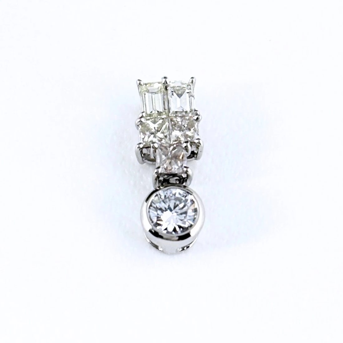 DIAMOND PLATINUM MELEE DIAMOND PENDANT HEAD PT900 DIAMOND WOMEN (1 of 4)