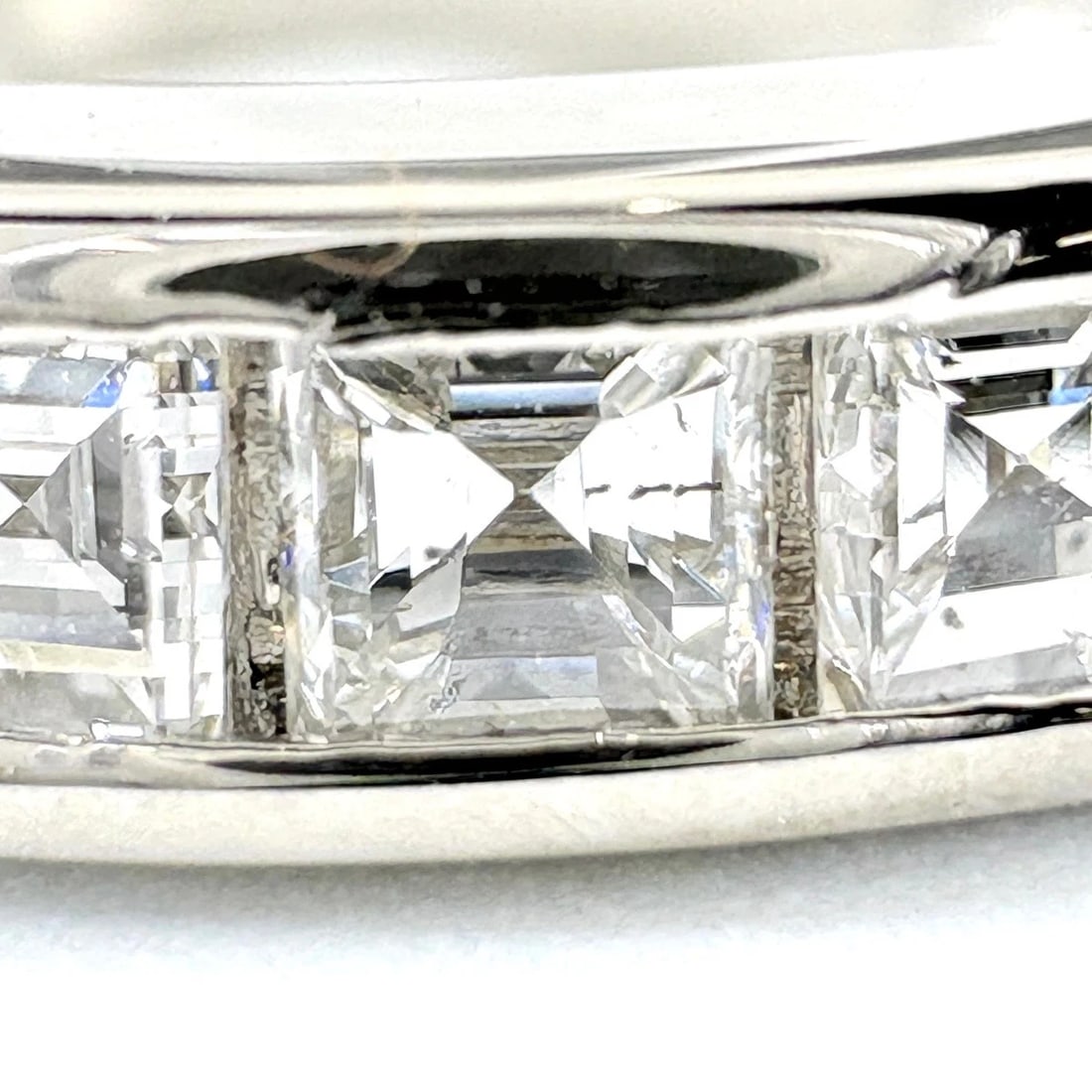 MELEE DIAMOND DESIGN RING - 2
