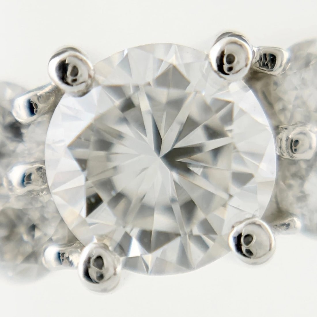 DIAMOND DESIGN RING PLATINUM - 2