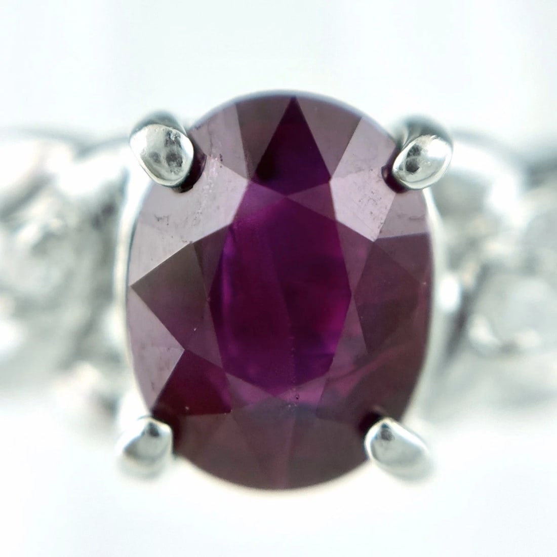 RUBY DESIGN RING PLATINUM MELEE DIAMOND - 2
