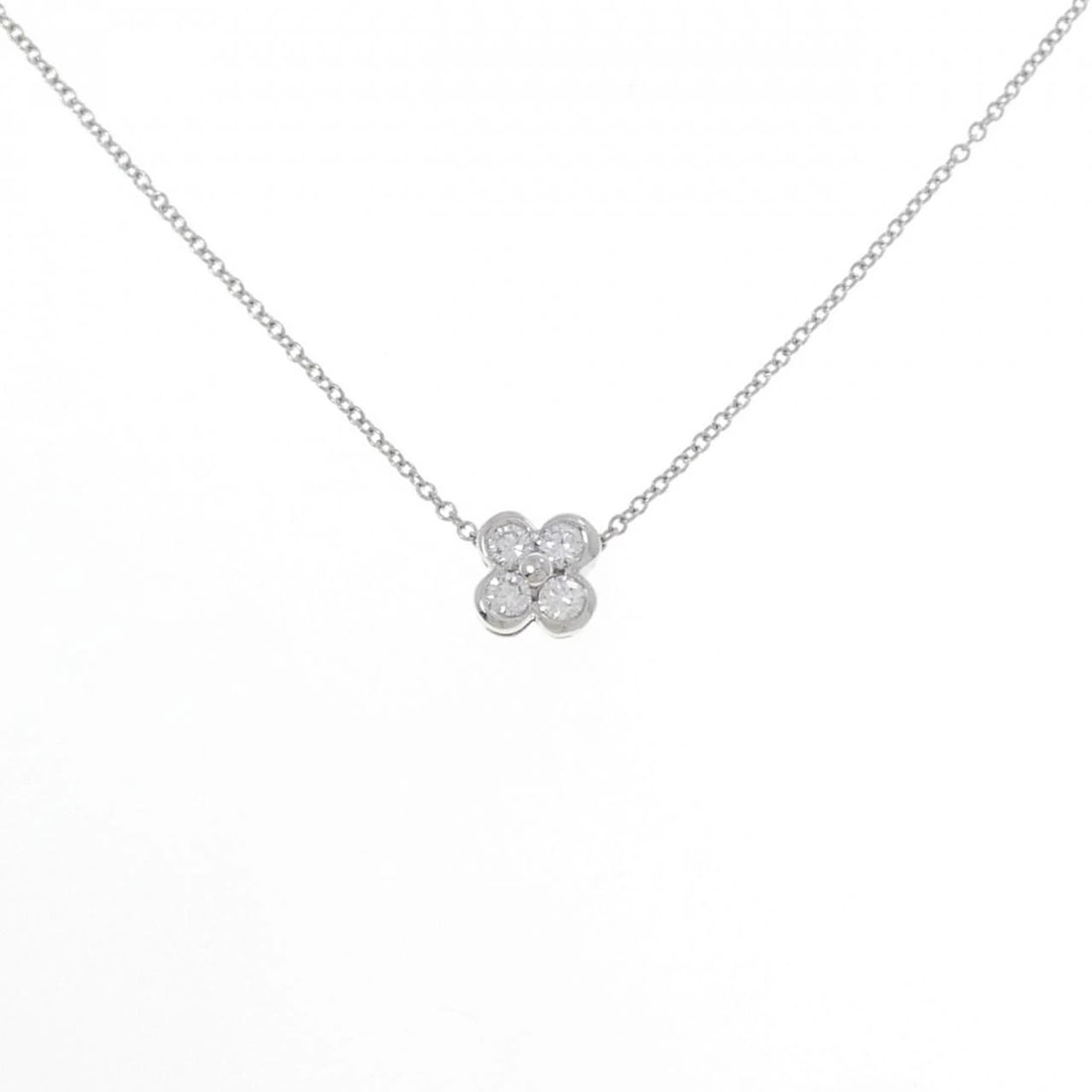 TIFFANY&CO. 4BEZEL NECKLACE: TIFFANY&Co. 4Bezel Necklace Brand: TIFFANY&Co. Type/Style: TIFFANY&Co. Necklace Material: Platinum950, Main Stone Natural Color: Silver Size: Lenght 41cm Actual Size Pendant Length approx. x width