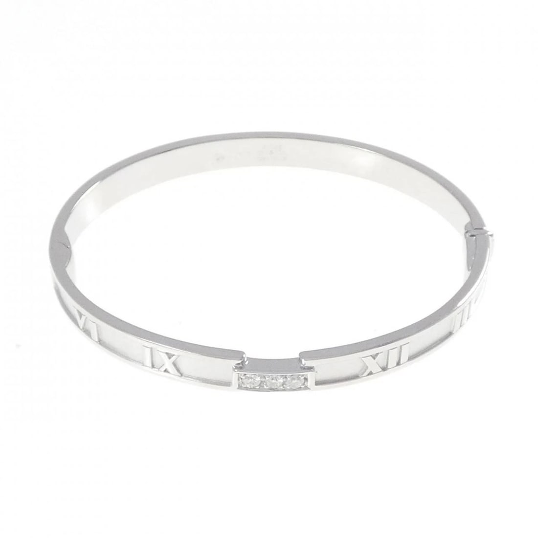 TIFFANY & CO. ATLAS BANGLE: TIFFANY & Co. Atlas Bangle Brand: TIFFANY&Co. Type/Style: TIFFANY & Co. Bracelet Material: 750 white gold, Main Stone Natural Color: white gold Size: Lenght 16.5cm Max width approx.: 5.8mm
