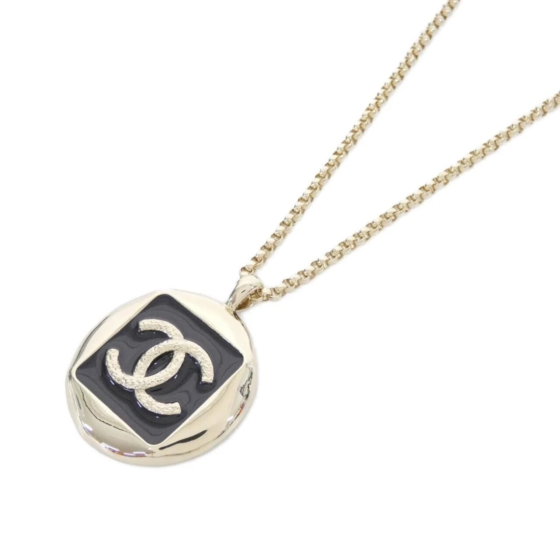 CHANEL ABG919 NECKLACE: Chanel ABG919 Necklace Brand: CHANEL Type/Style: Chanel Necklace Material: none, Color: none Size: Length : 52-58.5cm cm Top Width x Height: 4.3cm cm x 5.4cm cm Accessories: None Accessories Notice: