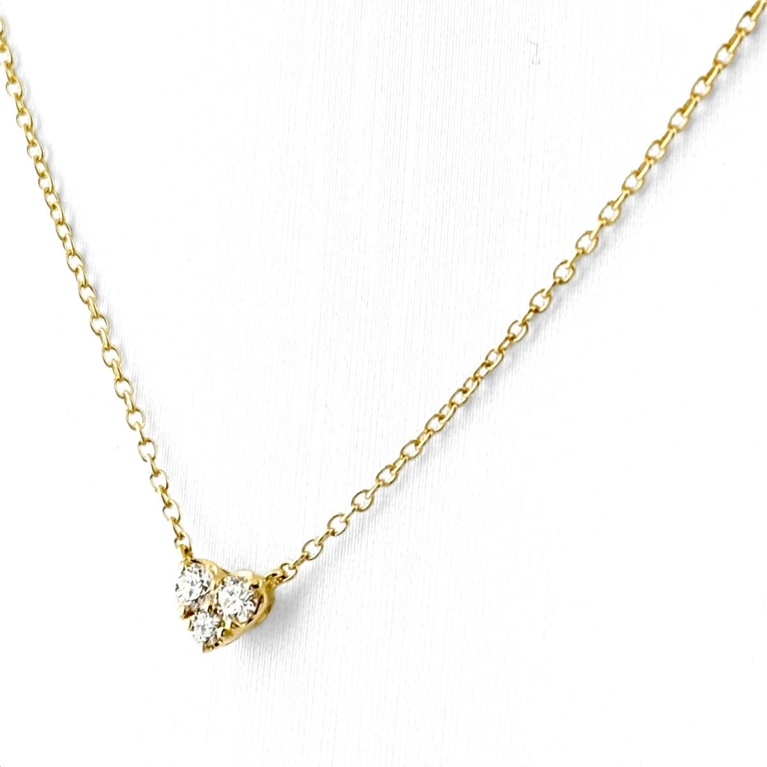 PONTE VECCHIO HEART MOTIF YELLOWGOLD PENDANT DIAMOND NECKLACE: Ponte Vecchio Heart motif YellowGold Pendant diamond Necklace Brand: Ponte Vecchio Type/Style: Necklace Material: 18K YG, Color: Gold Size: Chain / code 40cm(15.7") Chain width 0.6mm(0.0") Pendant siz