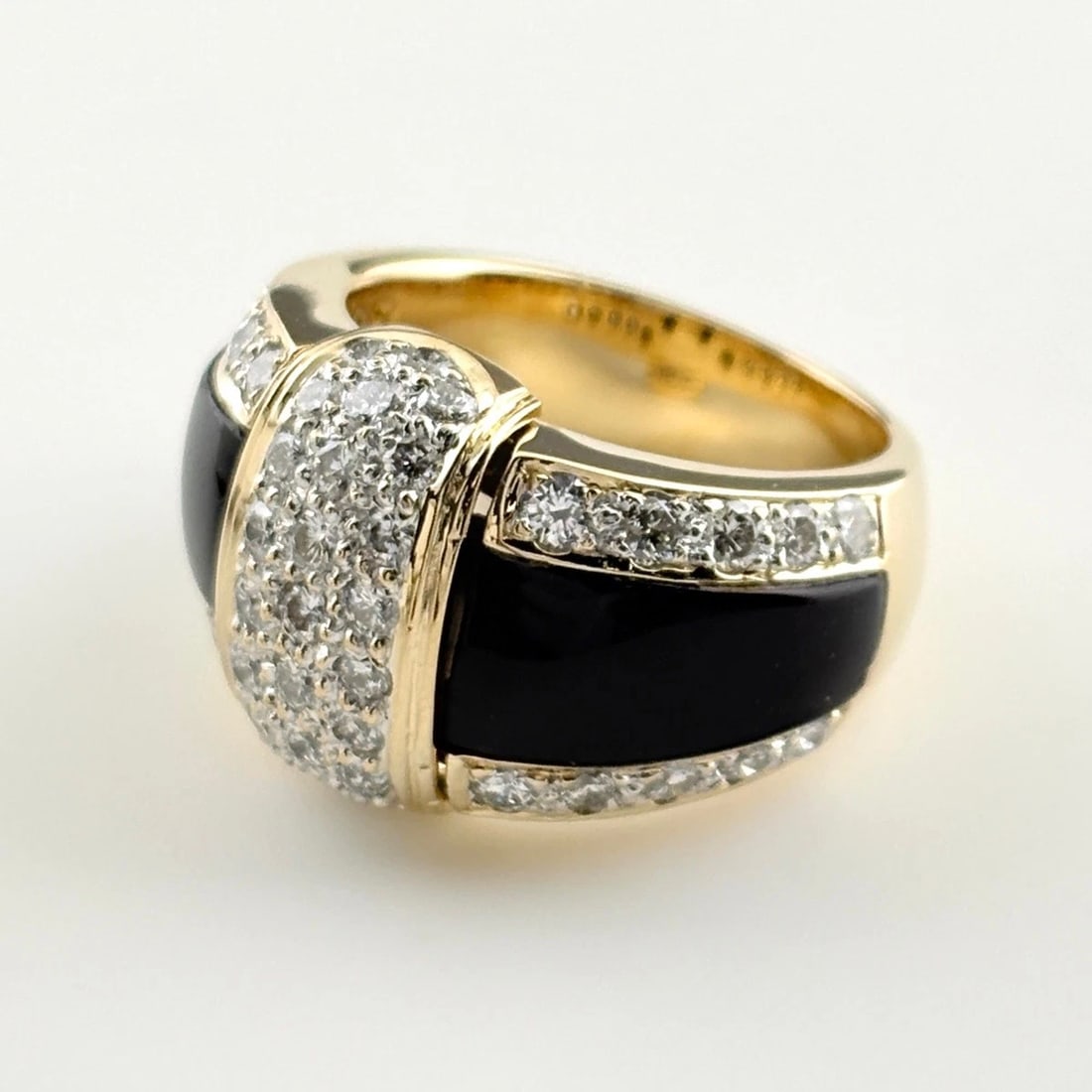 MELEE DIAMOND DESIGN YELLOWGOLD RING ONYX 18K 750 (1 of 4)