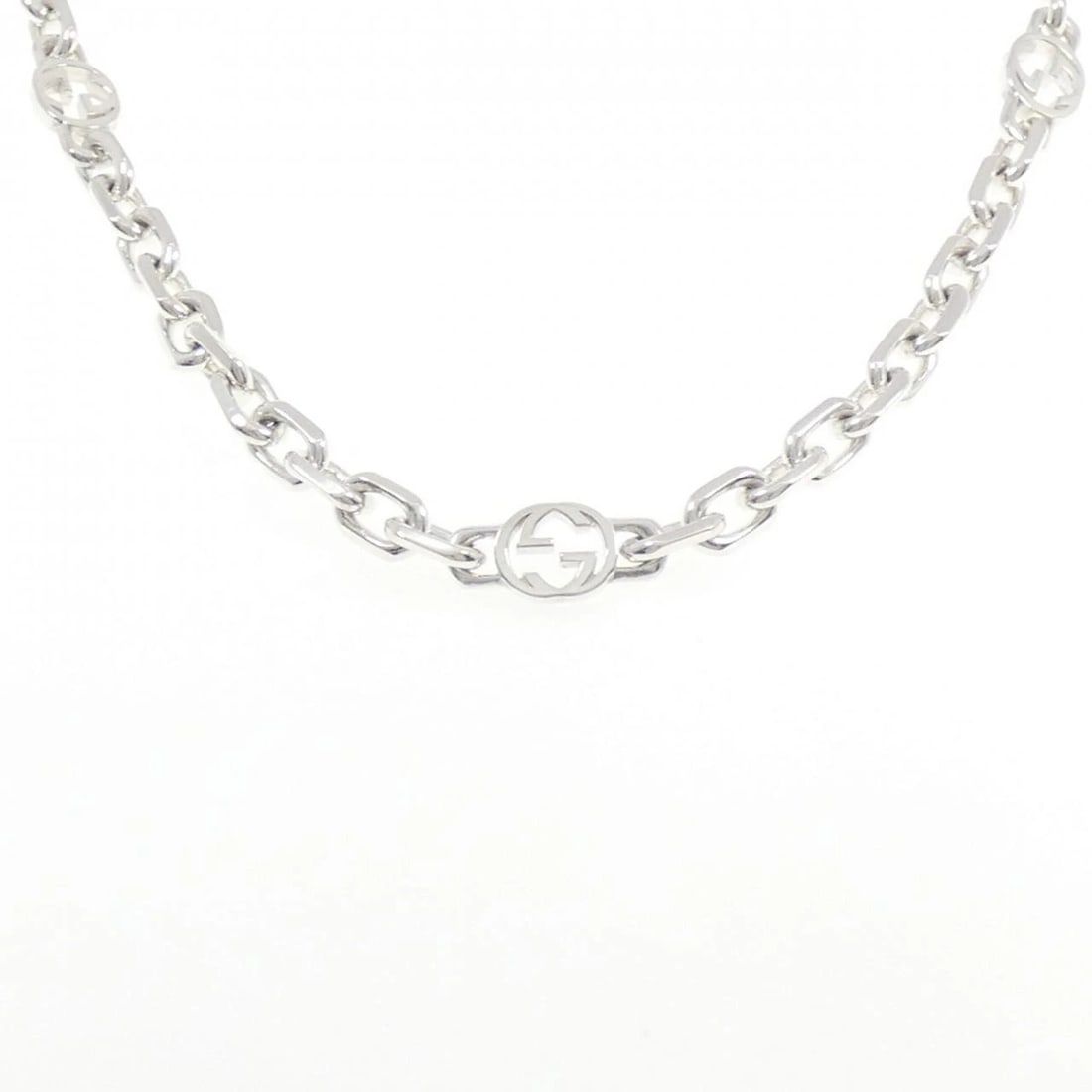 GUCCI INTERLOCKING NECKLACE: Gucci Interlocking Necklace Brand: GUCCI Type/Style: Gucci Necklace Material: 925Silver, Color: Silver Size: Length 50cm Actual Size Max width approx.: 8.8mm Chain maximum width approx.: 6.5mm