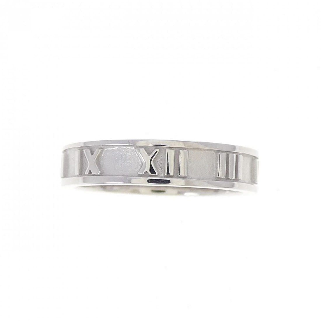TIFFANY&CO. RING: TIFFANY&Co. Ring Brand: TIFFANY&Co. Type/Style: TIFFANY & Co. Ring Material: 750 white gold, Color: White Gold Size: US 5 1/2 Accessories: None Accessories Notice: When purchasing pre-owned goods,