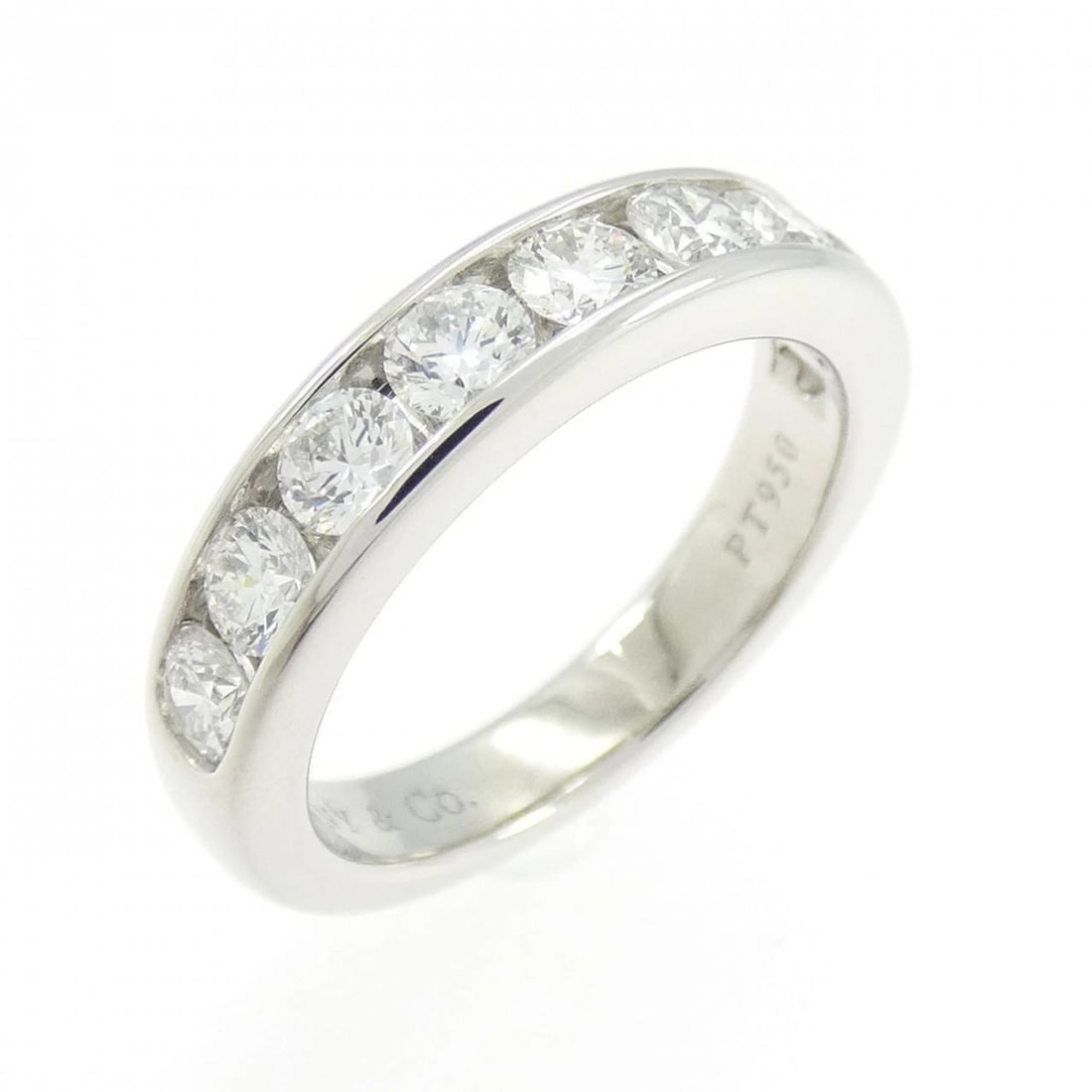 TIFFANY & CO. HALF CIRCLE CHANNEL SETTING RING: TIFFANY & Co. Half Circle Channel Setting Ring Brand: TIFFANY&Co. Type/Style: TIFFANY & Co. Ring Material: Platinum950, Main Stone Natural Color: Silver Size: US 4 1/4 Accessories: None Accessories