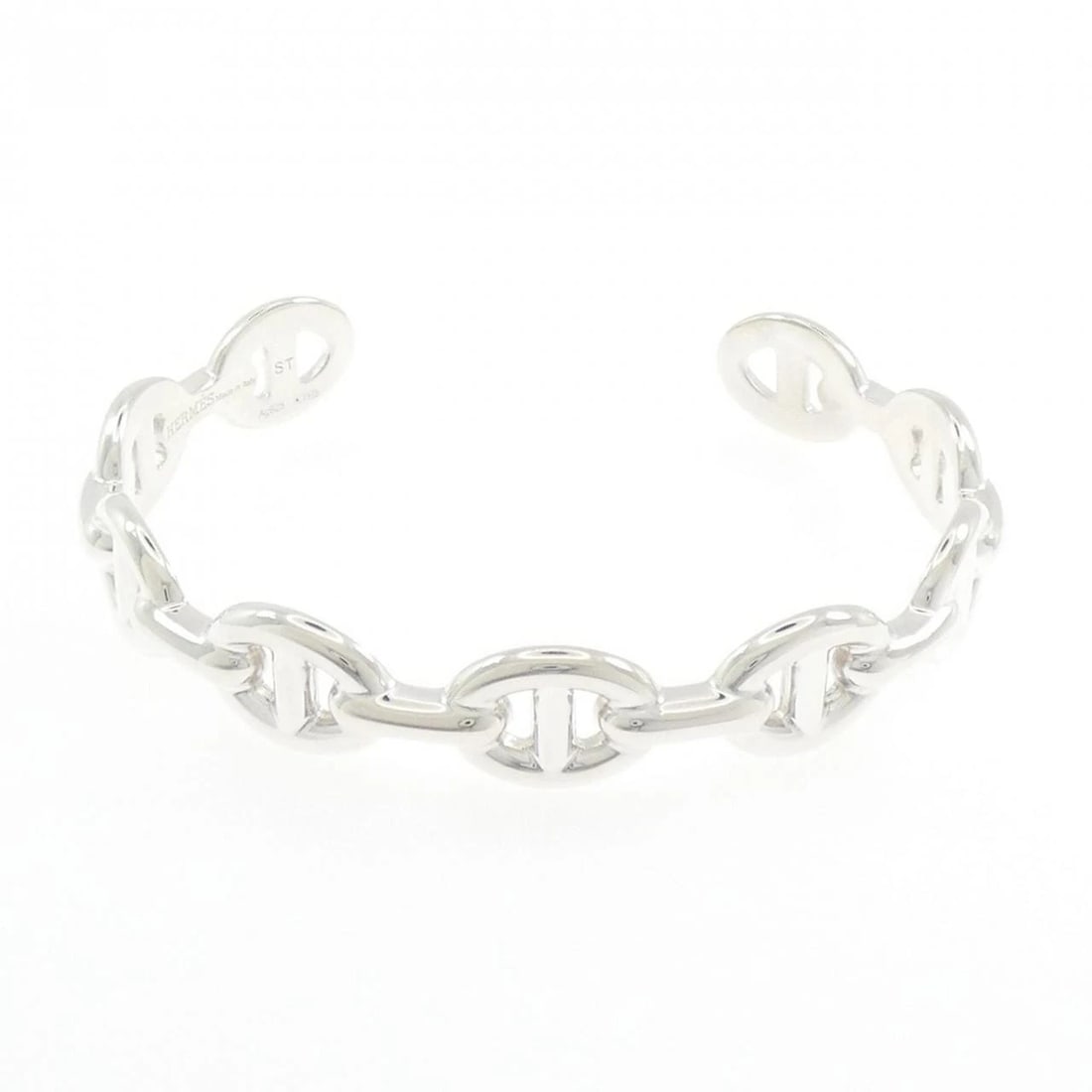 HERMES CHAINE D'ANCRE ENCHAINE BANGLE: Hermes Chaine d'Ancre Enchaine Bangle Brand: HERMES Type/Style: Hermes Bracelet Material: 925Silver, Color: Silver Size: 16.5cm Actual Size Max width approx: 9.9mm Accessories: None Accessories