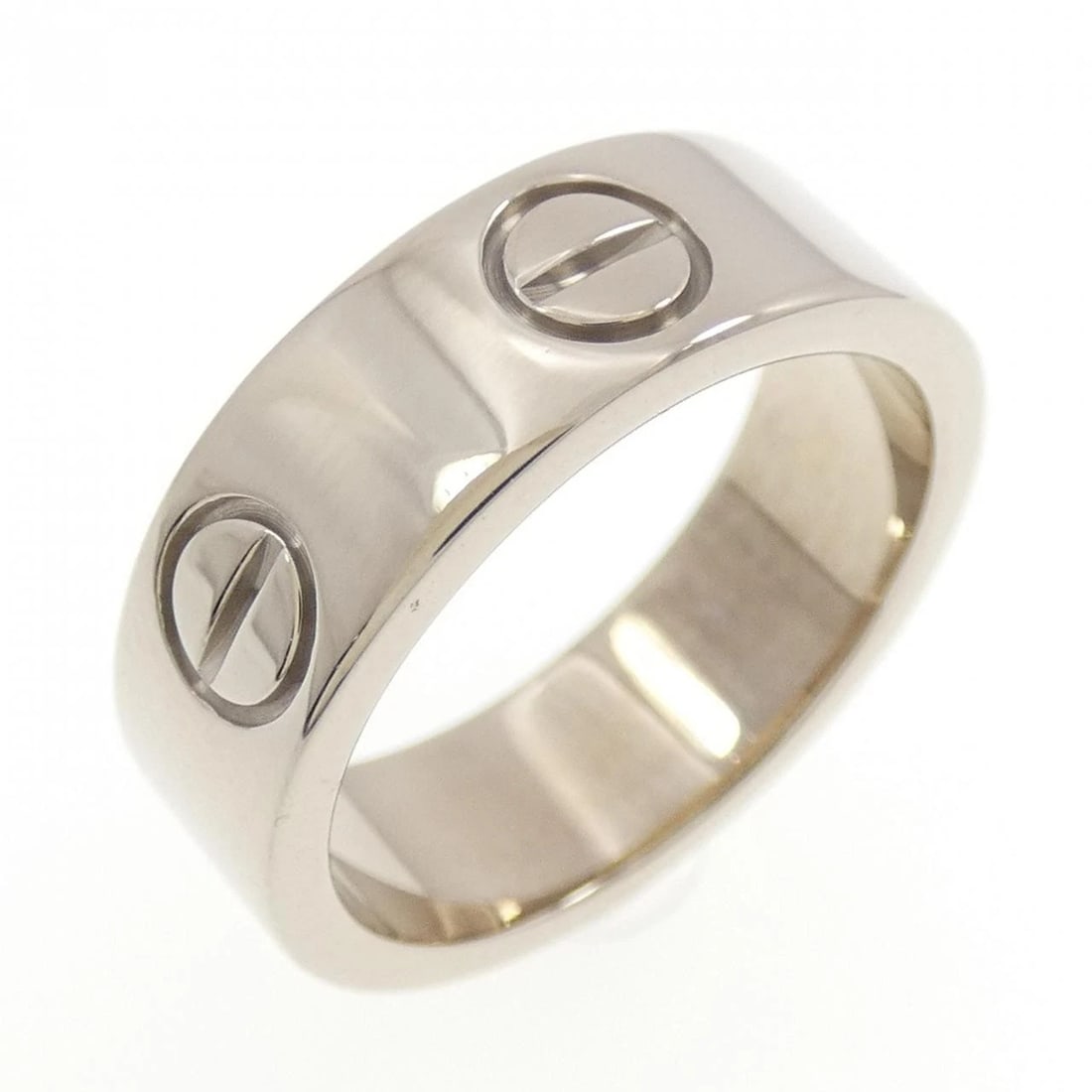 CARTIER LOVE RING: Cartier Love Ring Brand: CARTIER Type/Style: Cartier Ring Material: 750 white gold, Color: White gold Size: US 4 Accessories: None Accessories Notice: When purchasing pre-owned goods, please refer to