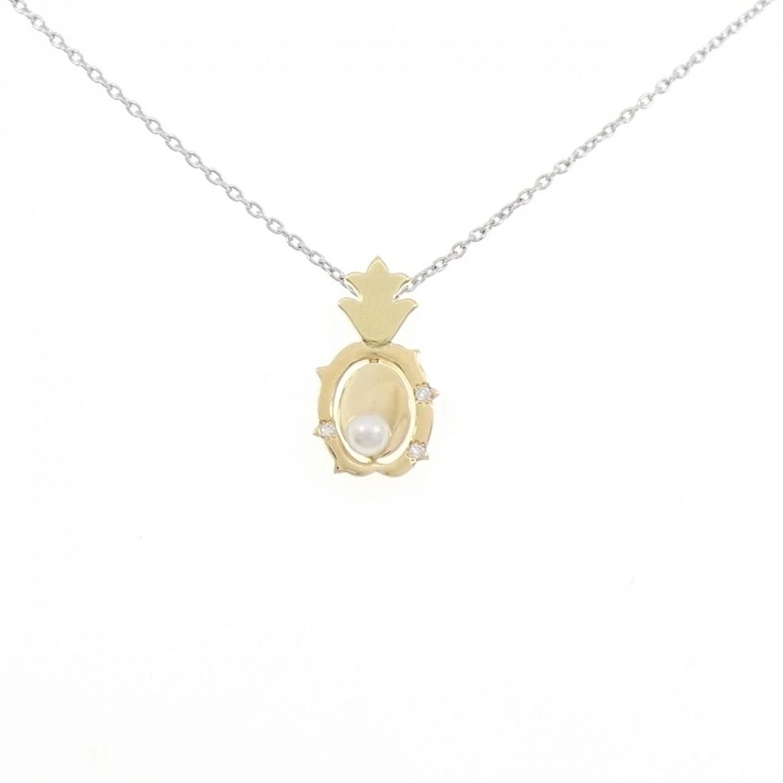 MIKIMOTO PINEAPPLE AKOYA PEARL NECKLACE: Mikimoto Pineapple Akoya Pearl Necklace Brand: MIKIMOTO Type/Style: Mikimoto Necklace Material: 18K Yellow Gold/18K White Gold, Main Stone Akoya Pearl Color: YG,WG Size: Length 48cm Actual Size