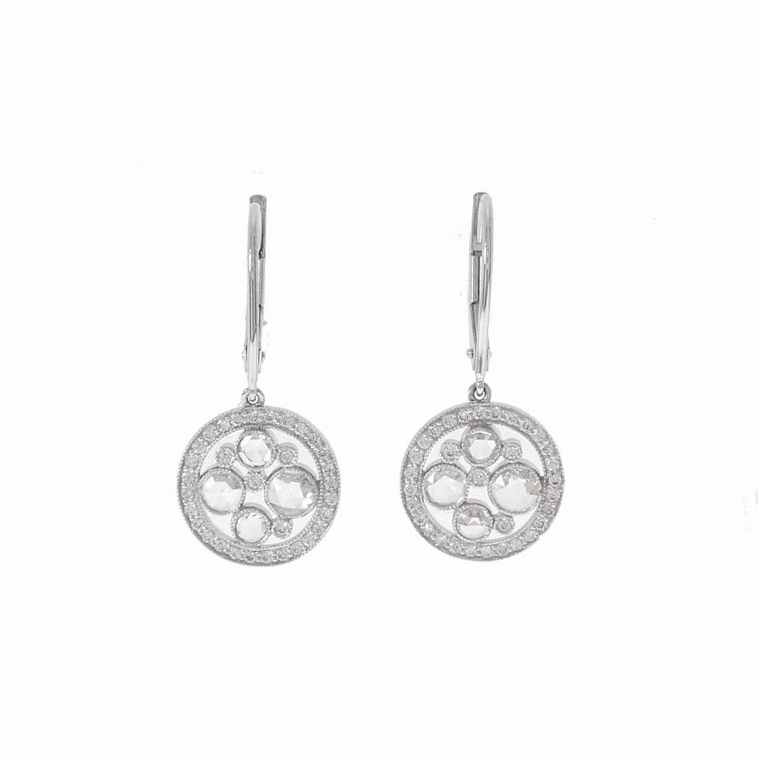 TIFFANY&CO. COBBLESTONE ROUND PIERCING: TIFFANY&Co. Cobblestone Round Piercing Brand: TIFFANY&Co. Type/Style: TIFFANY&Co. Pierce/Earring Material: Platinum950, Main Stone Natural Color: Silver Size: Actual Size Approximate dimensions