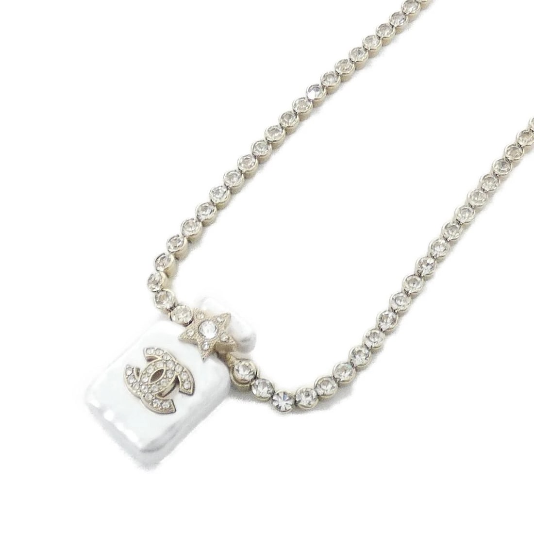 CHANEL NECKLACE: Chanel Necklace Brand: CHANEL Type/Style: Chanel Necklace Material: none, Color: WHITE+CRYSTAL / GOLD Metal Size: Length : 34-41cm cm Top Width x Height: 1.5cm cm x 2.5cm cm Accessories: None