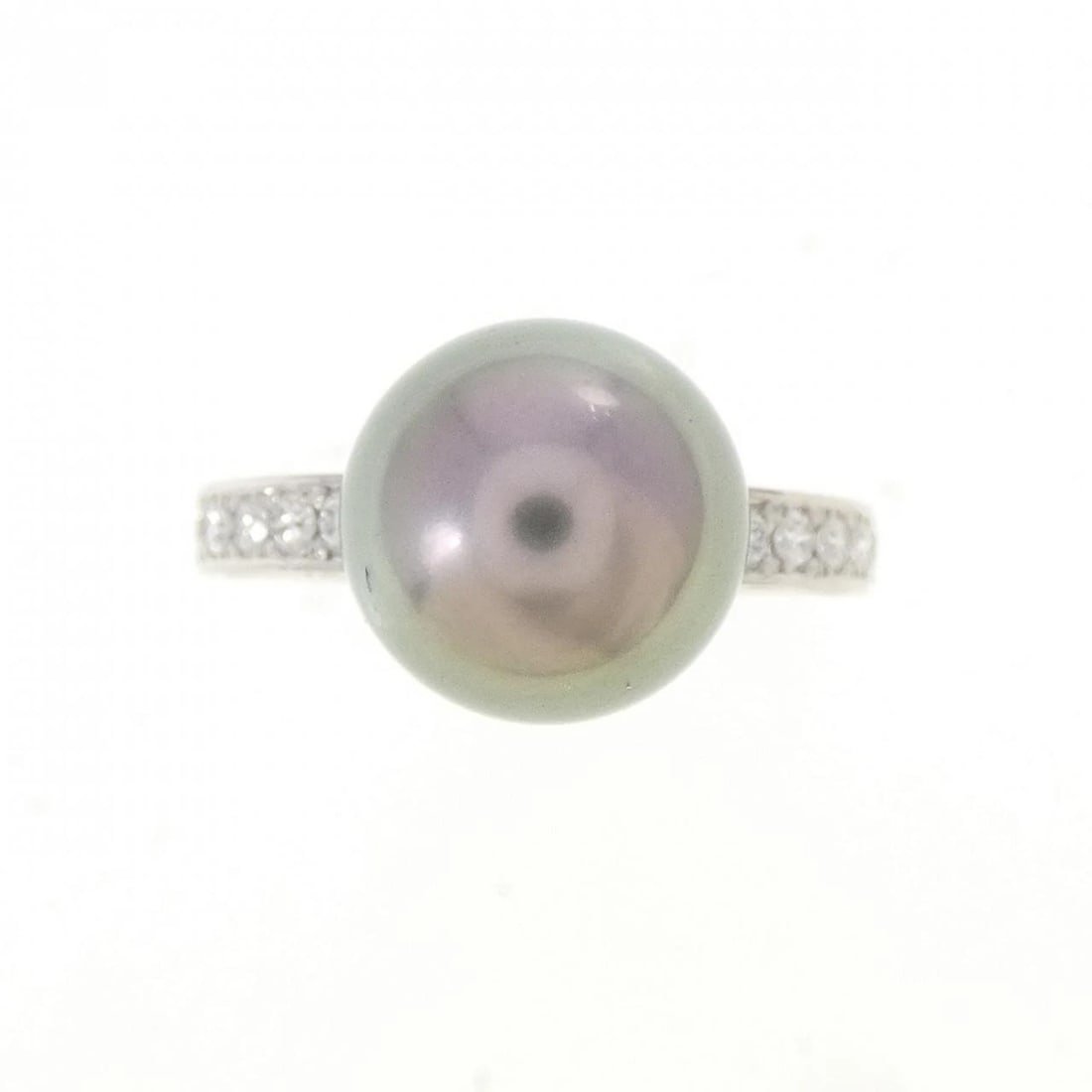 MIKIMOTO BLACK PEARL RING: Mikimoto Black Pearl Ring Brand: MIKIMOTO Type/Style: Mikimoto Ring Material: Platinum950, Main Stone Black Pearl Color: Silver Size: US 5 3/4 Accessories: None Accessories Notice: When purchasing