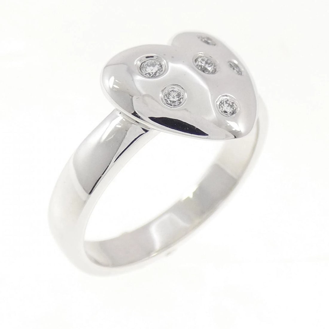 TIFFANY&CO. DIAMOND RING: TIFFANY&Co. Diamond Ring Brand: TIFFANY&Co. Type/Style: TIFFANY & Co. Ring Material: 750 white gold, Main Stone natural Color: white gold Size: US 6 Accessories: None Accessories Notice: When