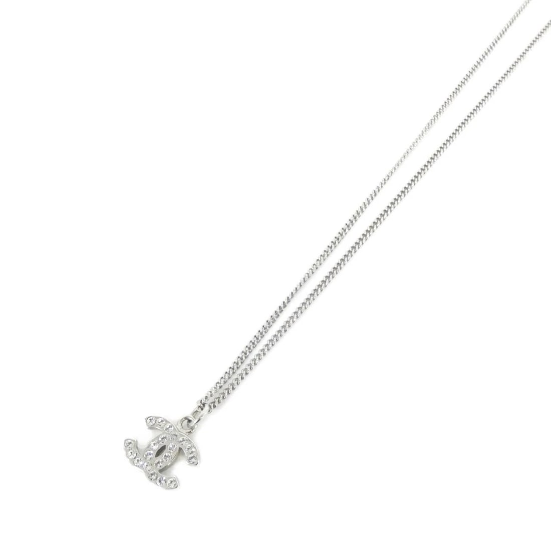 CHANEL NECKLACE: Chanel Necklace Brand: CHANEL Type/Style: Chanel Necklace Material: None, Color: CRYSTAL / SILVER (Silver) Metal Size: Length : 42mm cm Motif width x height: 1.5mm x 1.5mm cm Accessories: None