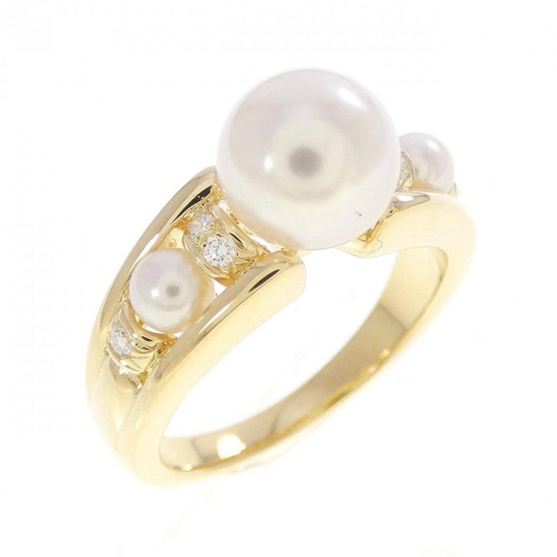 MIKIMOTO AKOYA PEARL RING: Mikimoto Akoya Pearl Ring Brand: MIKIMOTO Type/Style: Mikimoto Ring Material: 750 yellow gold, Main Stone Akoya Pearl Color: Yellow Gold Size: US 6 1/4 Accessories: None Accessories Notice: When