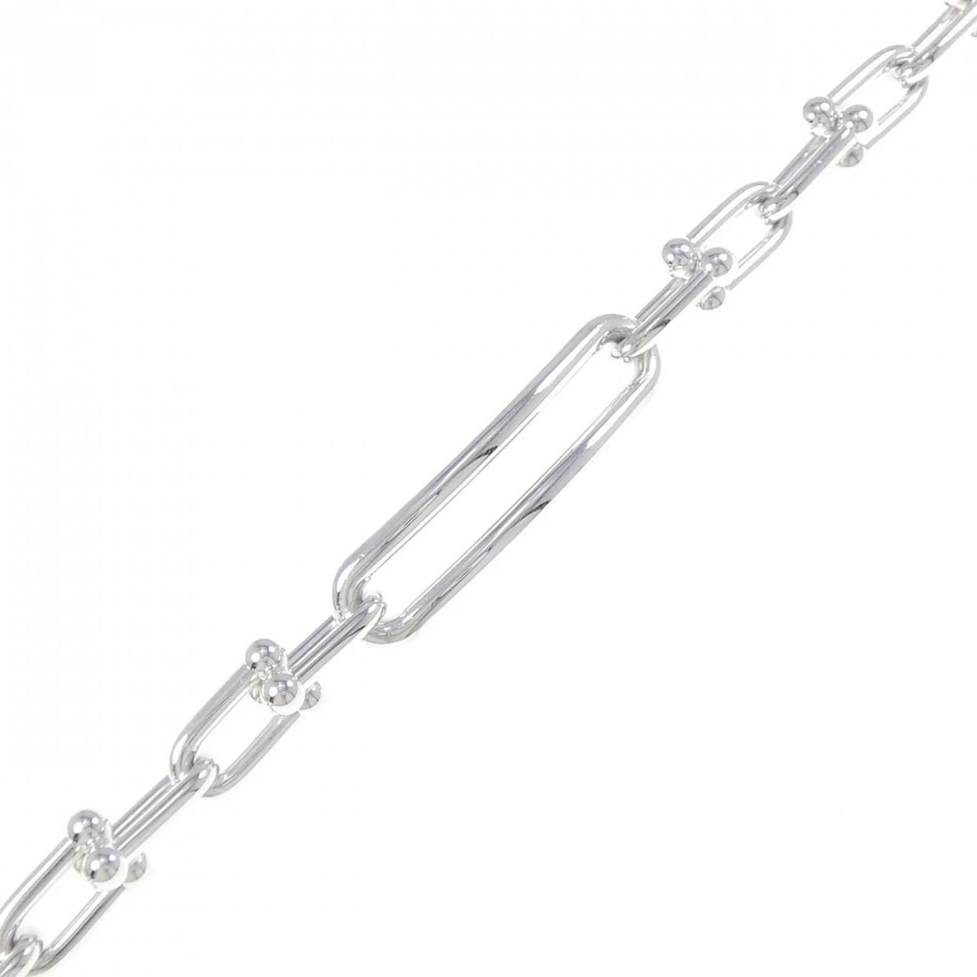 TIFFANY & CO. HARDWARE LINK BRACELET: TIFFANY & Co. Hardware Link Bracelet Brand: TIFFANY&Co. Type/Style: TIFFANY & Co. Bracelet Material: 925Silver, Color: Silver Size: 19cm Actual Size Max width approx: 10.5mm Accessories: None