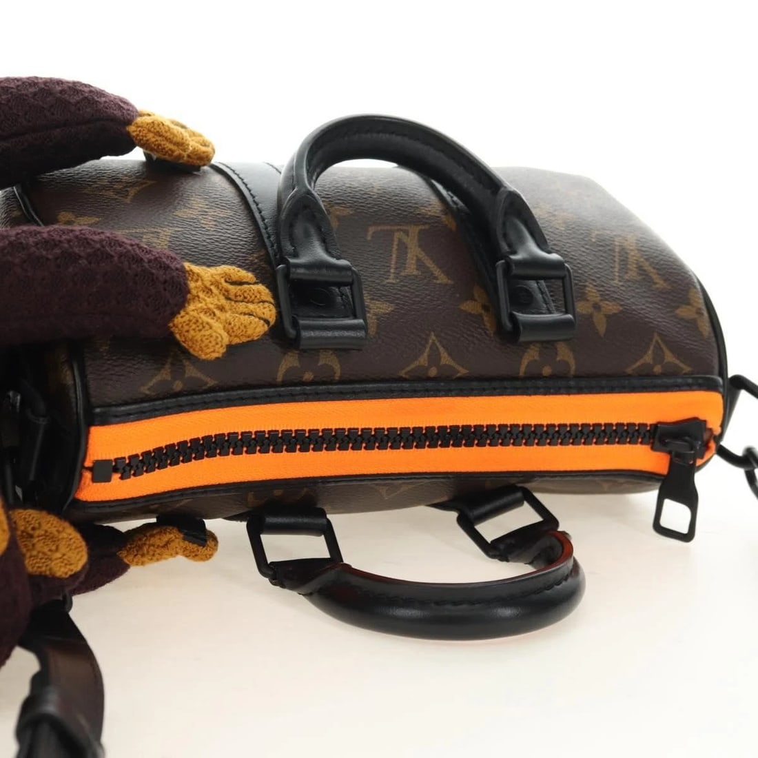 LOUIS VUITTON MONOGRAM MONKEY PUPPET KEEPAL BAG - 6