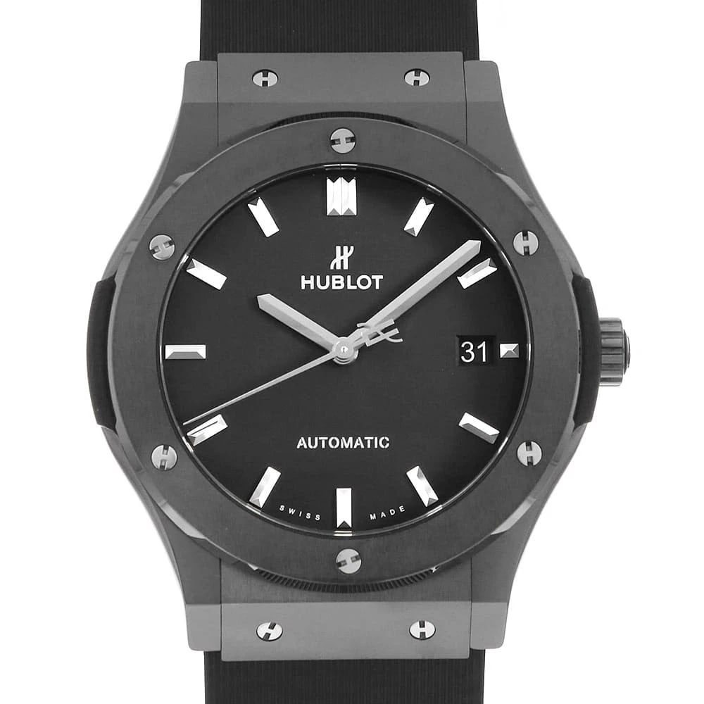 HUBLOT CLASSIC FUSION WATCH: HUBLOT Classic fusion Brand: HUBLOT Type/Style: Wrist watch Material: Band Material rubber, Case Material ceramic Color: Dial Color Black Size: Case Size Case:W45mm Accessories: None Acces