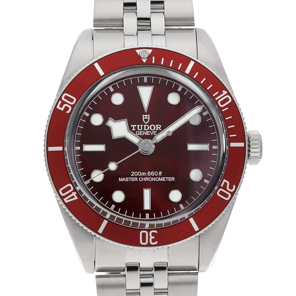 TUDOR BLACK BAY 58 WATCH: TUDOR Black Bay 58 Brand: TUDOR Type/Style: Wrist watch Material: Band Material Stainless Steel, Case Material Stainless Steel Color: Dial Color Burgundy Size: Case Size Case:W39mm Circumference of Wr
