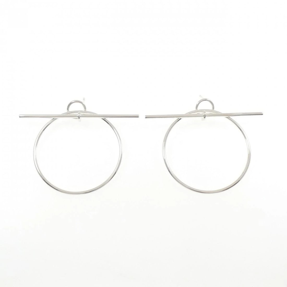 HERMES ECHAPPE PIERCE: Hermes Echappe Pierce Brand: HERMES Type/Style: Hermes Pierce/Earring Material: 925Silver, Color: Silver Size: Actual Size Approximate dimensions (height x width): 50.9mm x 60.0mm Accessories: None