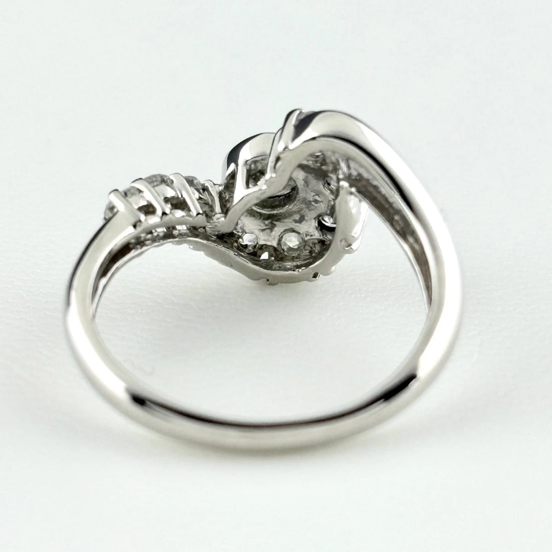 DIAMOND DESIGN RING PLATINUM - 4