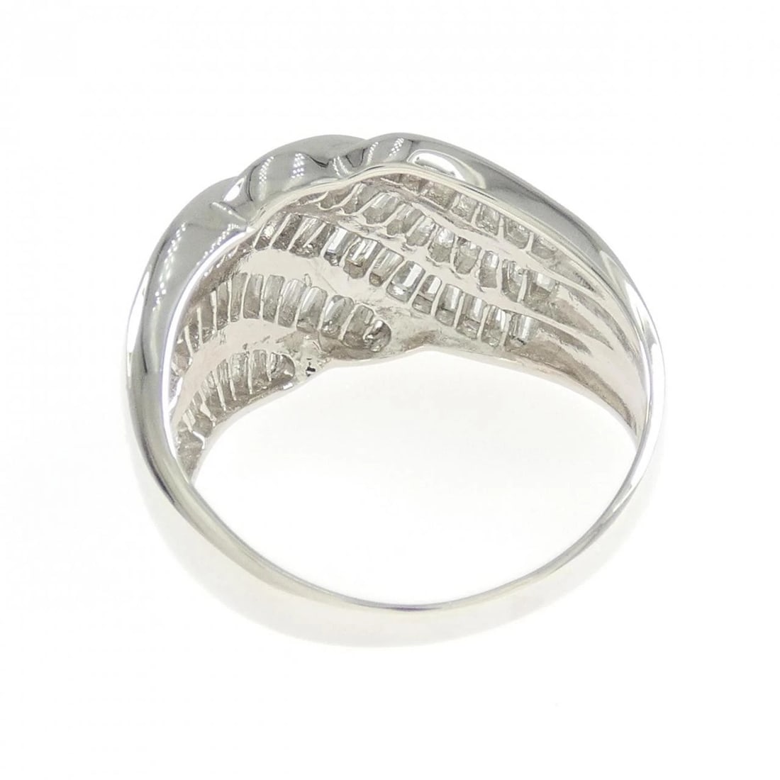 PT900 DIAMOND RING - 2