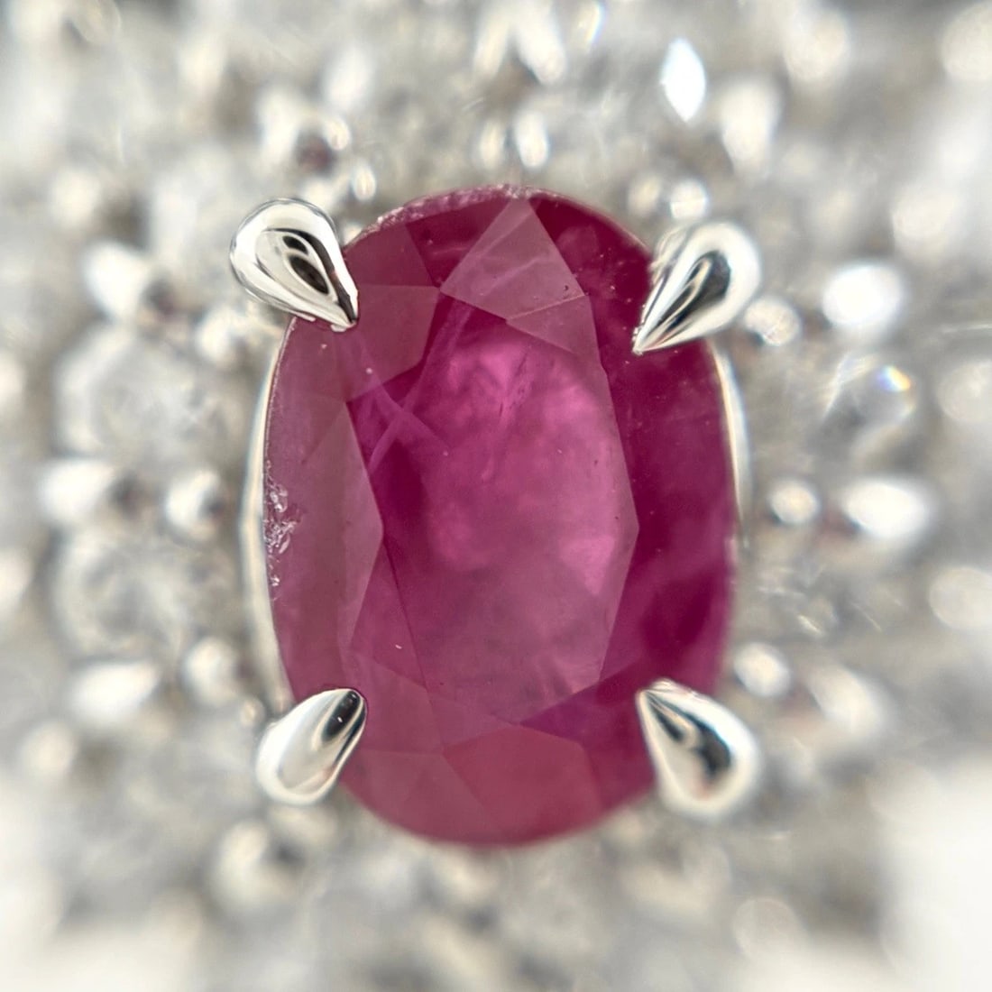 RUBY DESIGN PLATINUM MELEE DIAMOND RING - 2