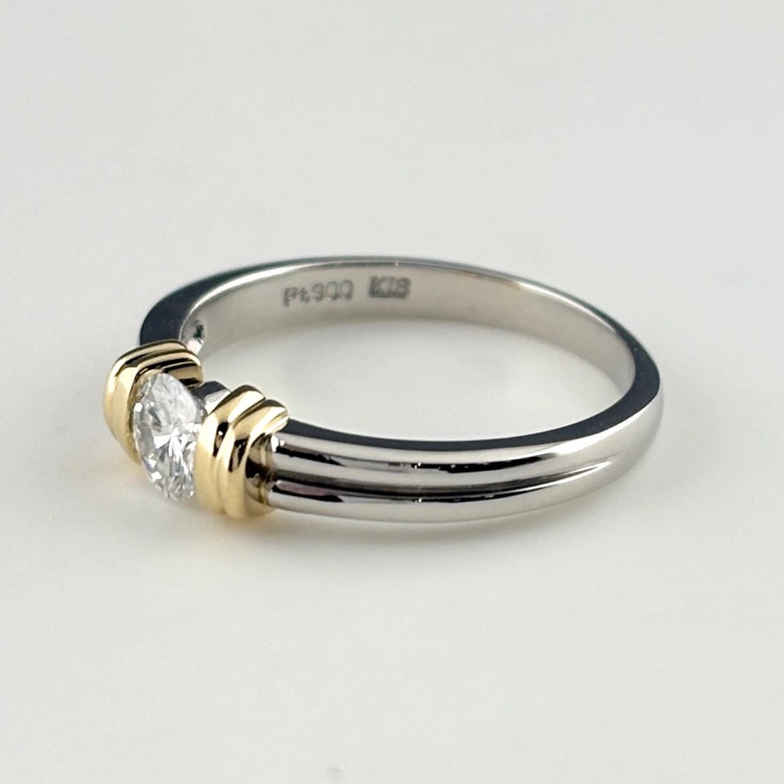 DIAMOND DESIGN RING PLATINUM YELLOWGOLD: diamond design ring Platinum YellowGold Brand: Unbranded Type/Style: Ring Material: Pt900 18K YellowGold, Color: PT YellowGold Size: US 6 Accessories: None Accessories Notice: When purchasing