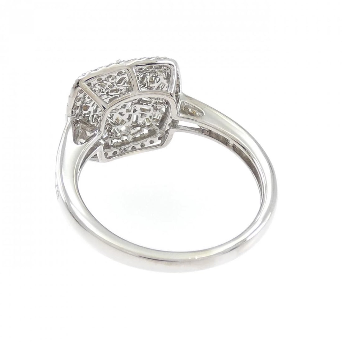K18WG DIAMOND RING - 3