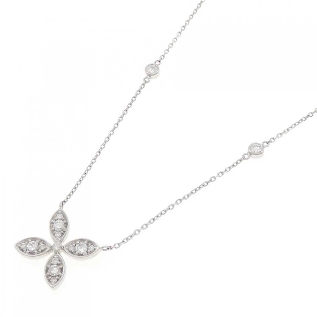 PT FLOWER DIAMOND NECKLACE - 2