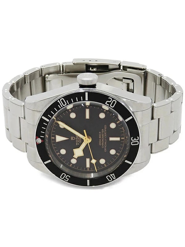 TUDOR BLACK BAY HERITAGE WATCH: TUDOR BLACK BAY Heritage Brand: TUDOR Type/Style: Wristwatch Material: Case Material stainless Color: Dial Color black Size: Case Size Case: Approx. 41mm diameter Wrist Circumference: Max. Approx. 19c