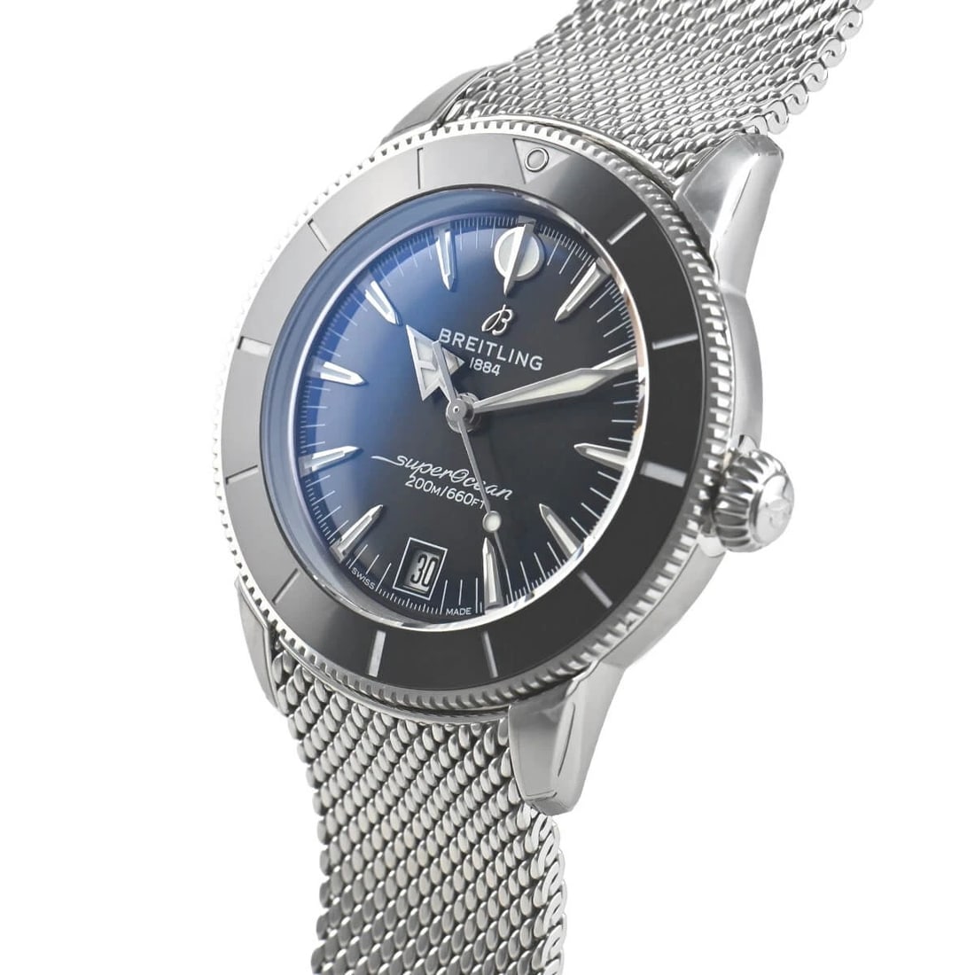 BREITLING SUPEROCEAN HERITAGE AUTOMATIC 40 WATCH: BREITLING Superocean Heritage Automatic 40 Brand: BREITLING Type/Style: Wristwatch Material: Case Material stainless Color: Dial Color black Size: Case Size Case Size: 40.0mm Accessories: None