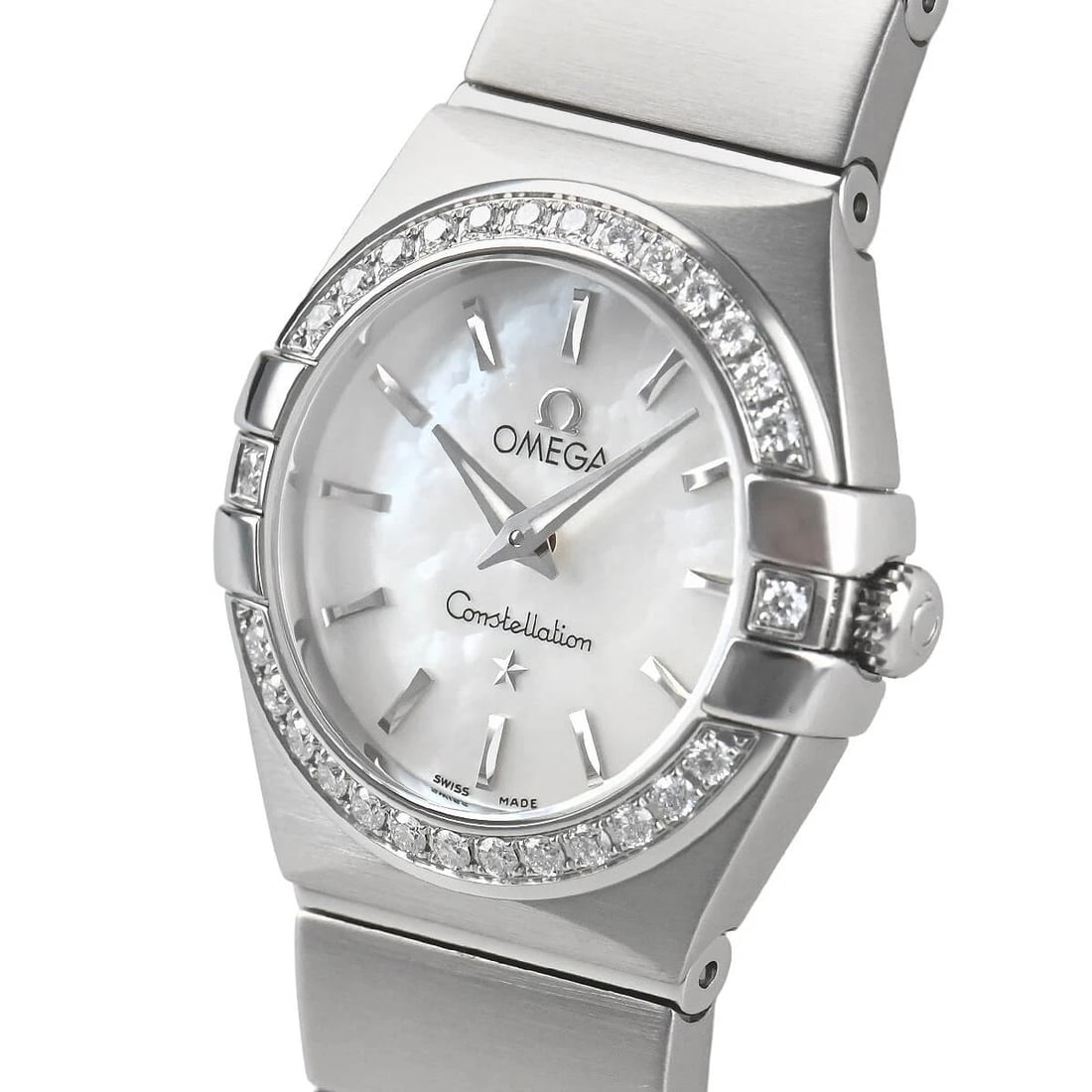 OMEGA CONSTELLATION BRUSH QUARTZ WATCH: OMEGA Constellation Brush Quartz Brand: OMEGA Type/Style: Wristwatch Material: Case Material stainless Color: Dial Color white Size: Case Size Case Size: 24.0mm Accessories: None Accessori