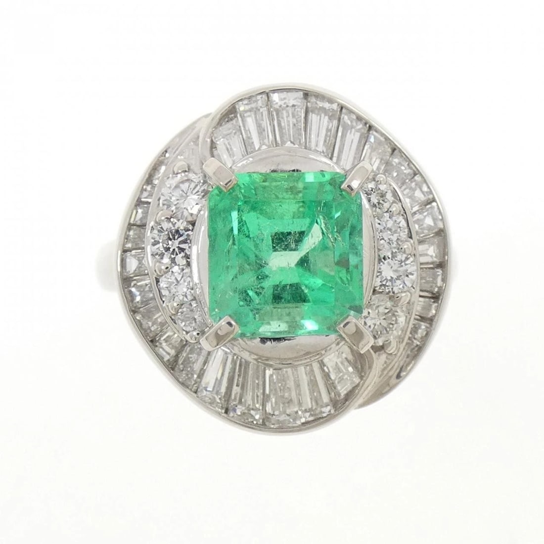 PT900 EMERALD RING - 2