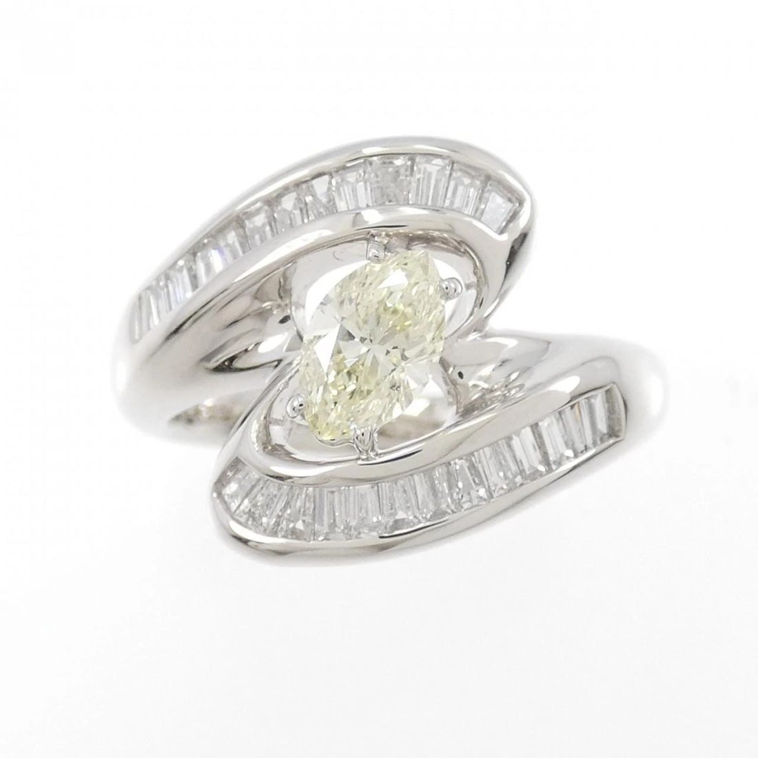PT DIAMOND RING - 2
