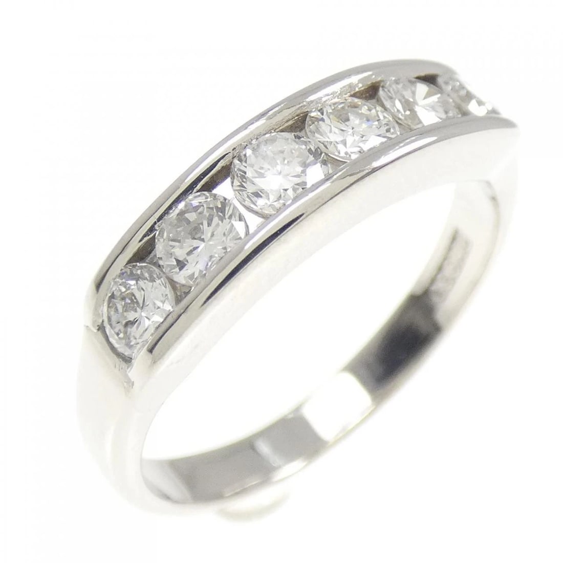 PM900 DIAMOND RING: PM900 Diamond Ring Brand: Unbranded Type/Style: Diamond Ring Material: PM900, Main Stone Natural Color: silver Size: US 6 1/4 Accessories: None Accessories Notice: When purchasing pre-owned goods,