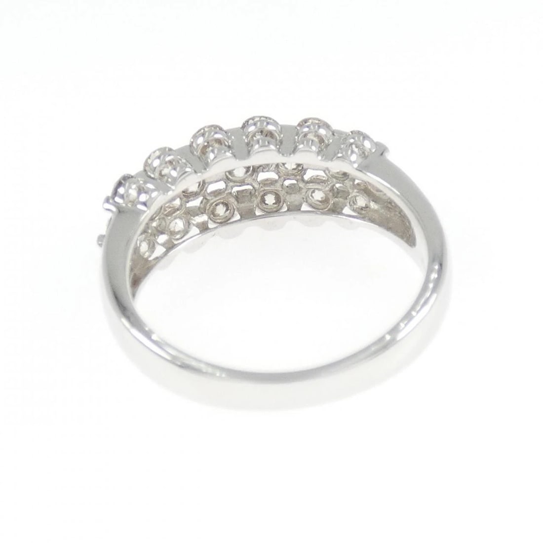 K18WG DIAMOND RING - 2
