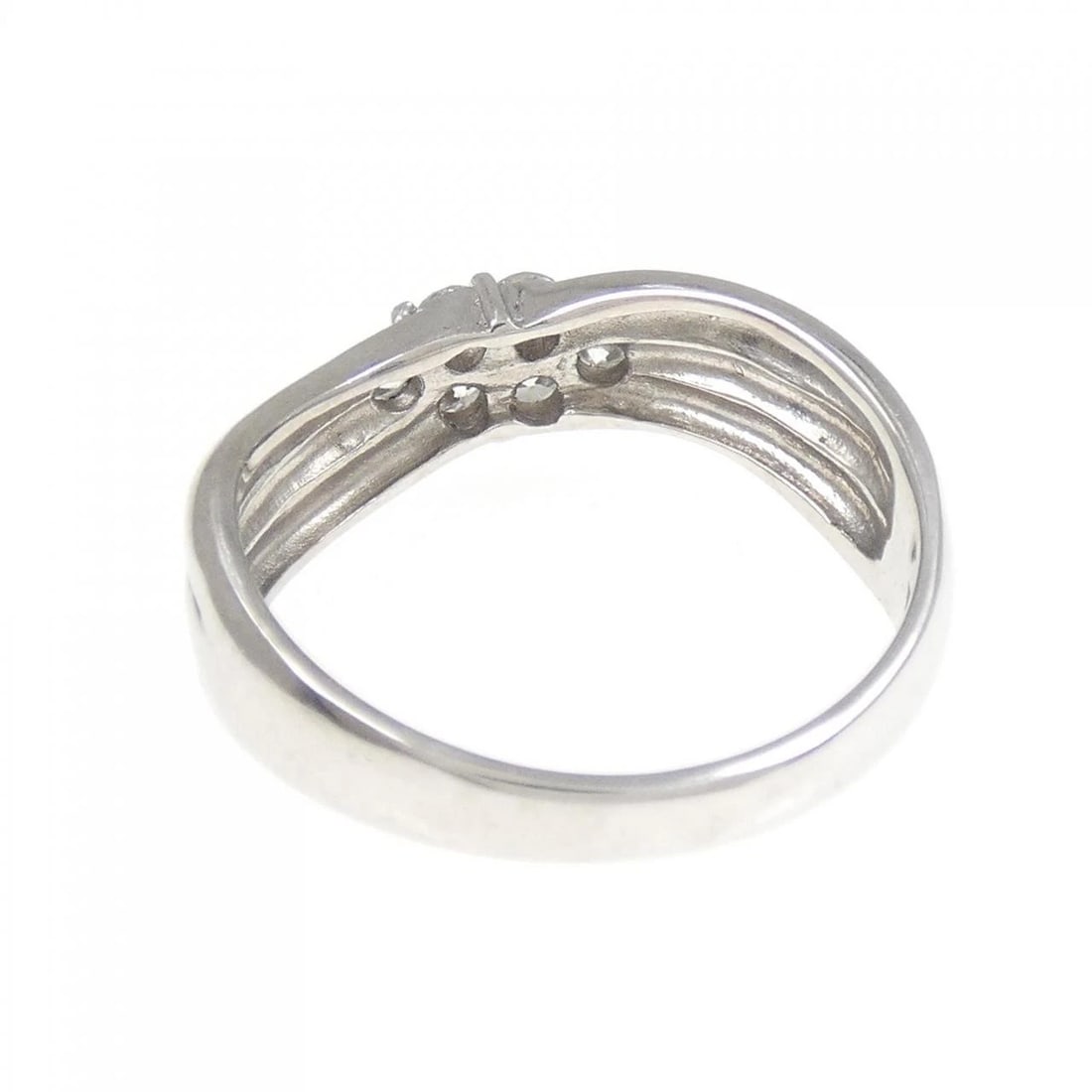 PT900 DIAMOND RING - 2