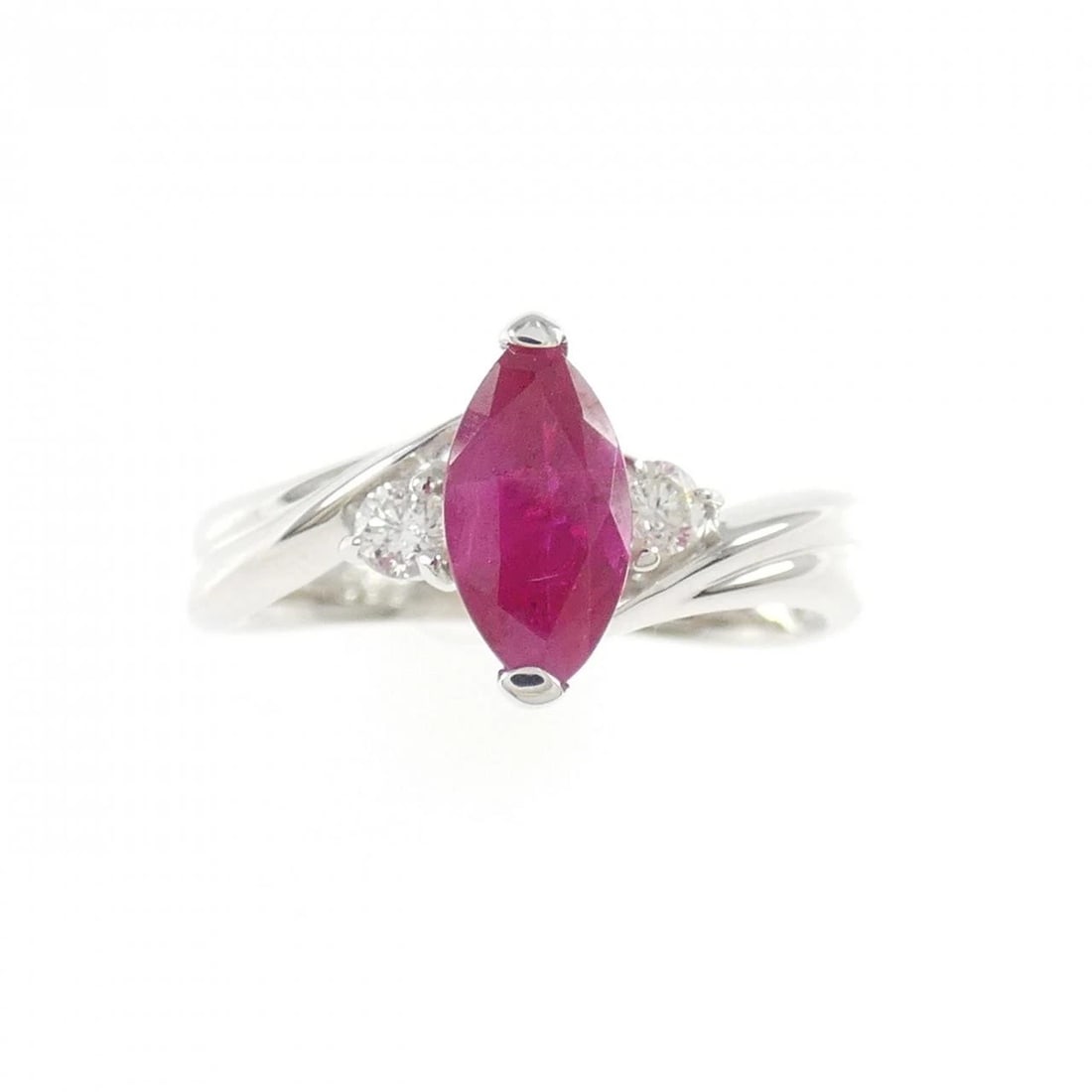 18K WHITE GOLD RUBY RING - 2
